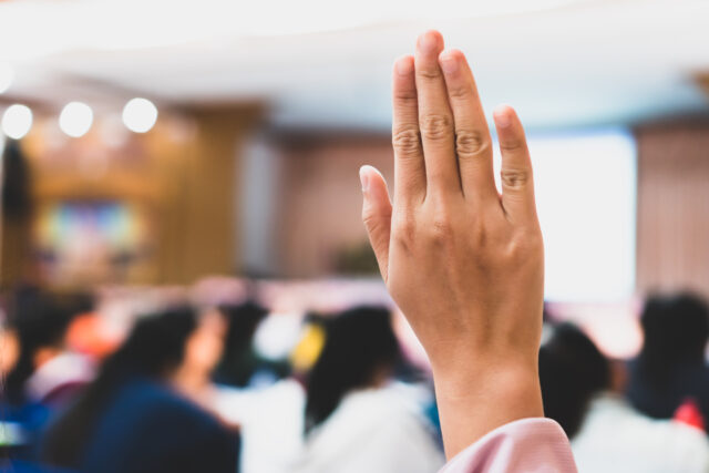 raising hand classroom